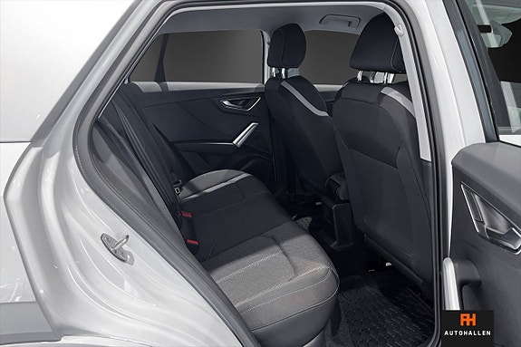 Audi Q2 20 of 22