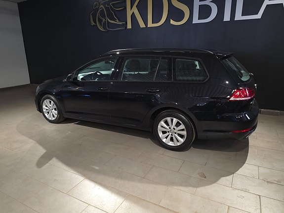 Volkswagen Golf I 4 of 5