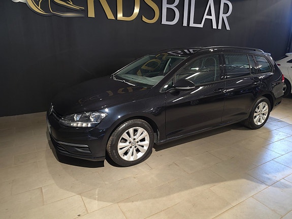 Volkswagen Golf I 2 of 5