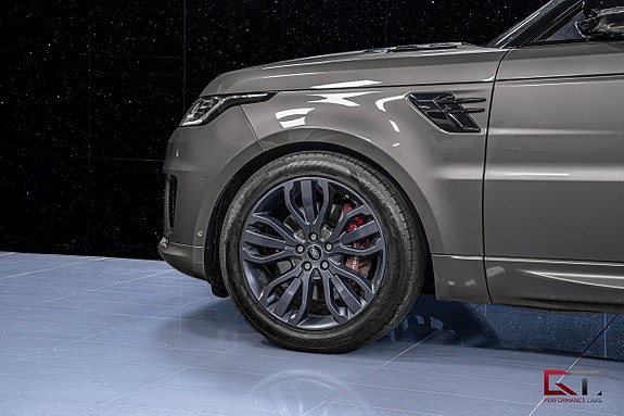 Land Rover Range Rover Sport 5 of 5