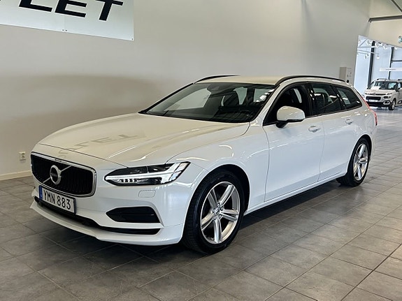 Volvo V90 2 of 5
