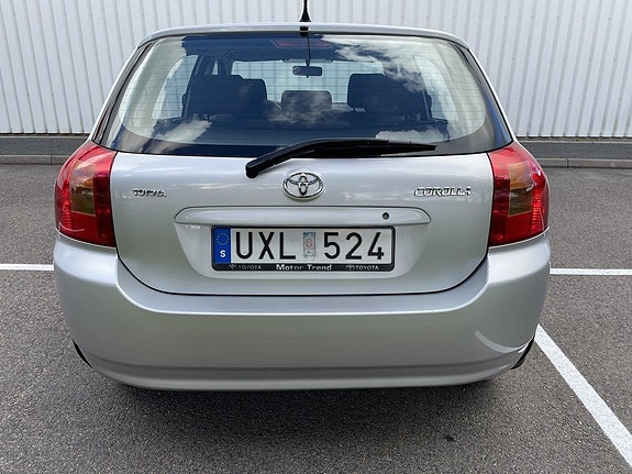 Toyota Corolla 3 of 16