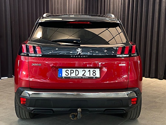 Peugeot 3008 2 of 5