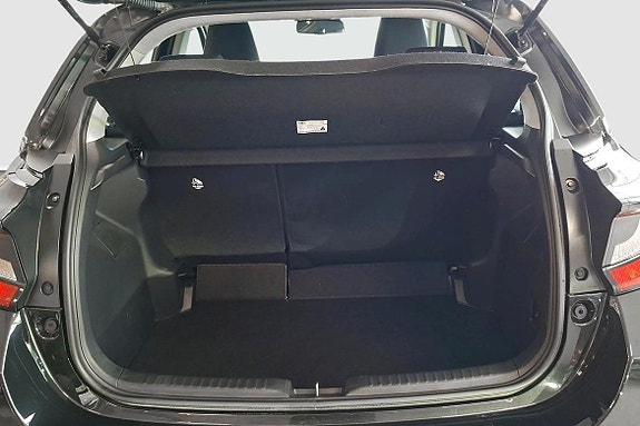 Toyota Yaris 11 of 13