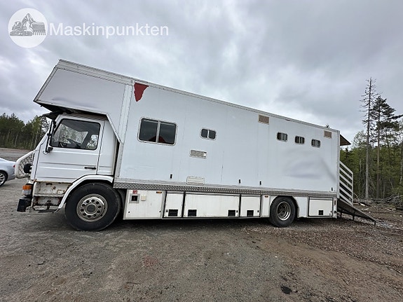 Scania G93 ML 4X2L hästlastbil 11 of 27