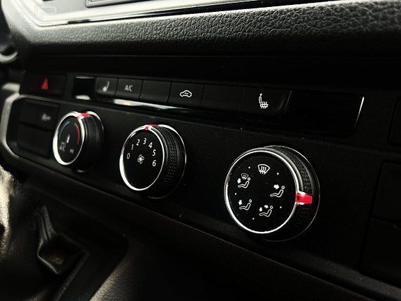 Volkswagen Crafter 16 of 23