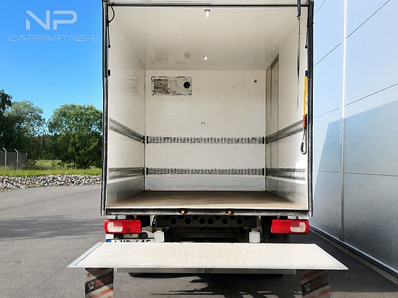 Volkswagen Crafter 9 of 23