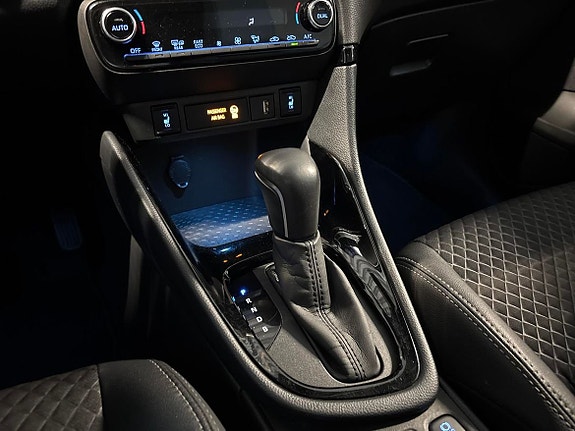 Toyota Yaris 18 of 19