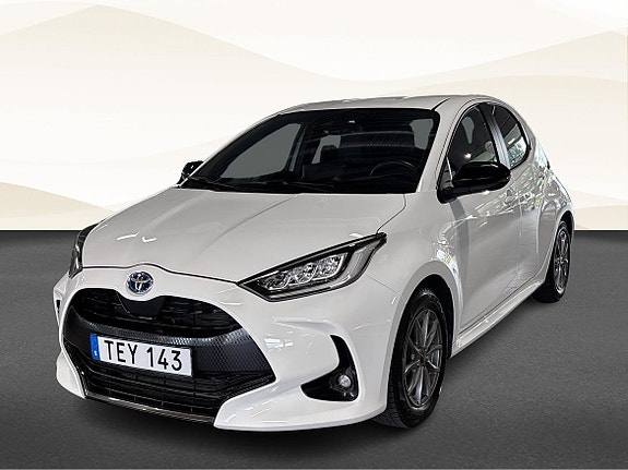 Toyota Yaris 19 of 19