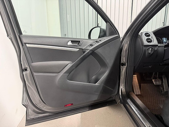 Volkswagen Tiguan 8 of 23