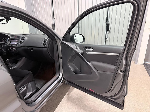 Volkswagen Tiguan 20 of 23