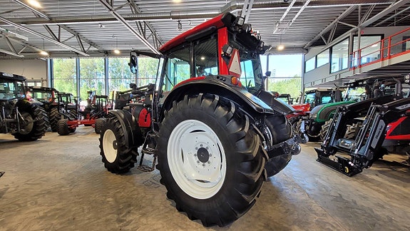 Valtra N111E / Lastare 10 of 12