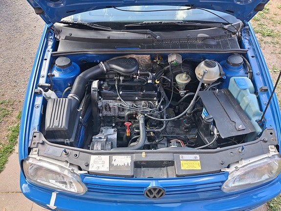 Volkswagen Golf III 2 of 9