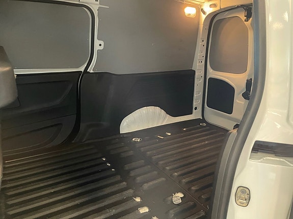 Citroen Berlingo 17 of 26