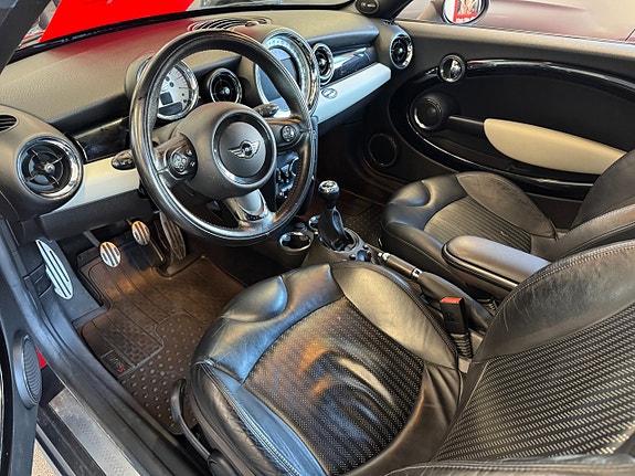 MINI Coupé Cooper S 9 of 17