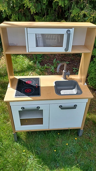 Product image 2 of 9