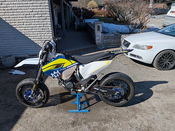 Husqvarna HUSQVARNA TE 125 2015 2 of 4