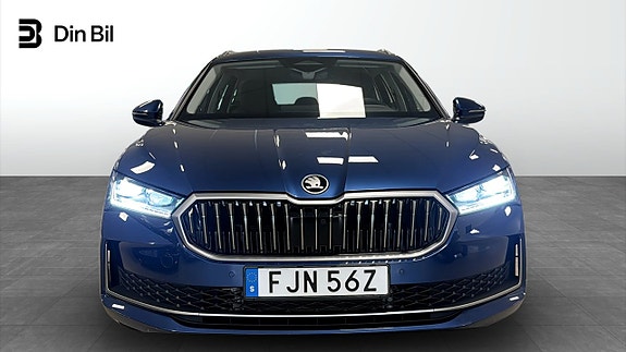 Skoda Superb 4 of 5