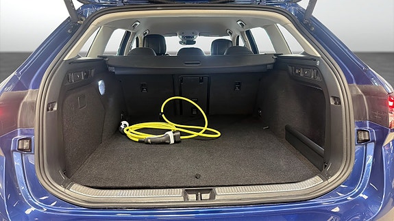 Skoda Superb 12 of 12