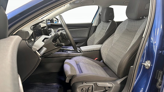 Skoda Superb 8 of 12