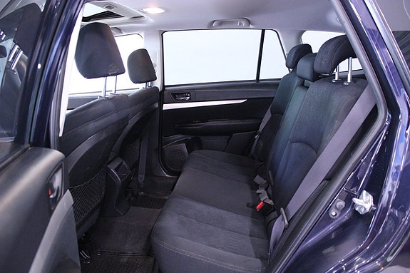 Subaru Outback 12 of 27