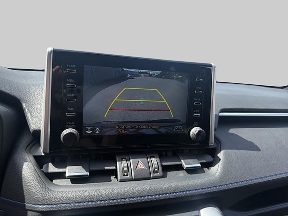 Toyota RAV4 17 of 18
