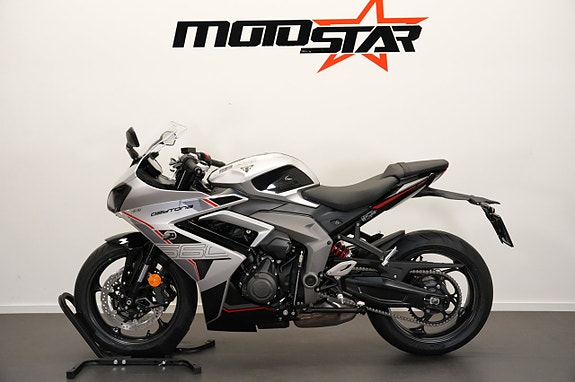 Triumph Daytona 660 Fr 1500:- /Mån 4 of 4