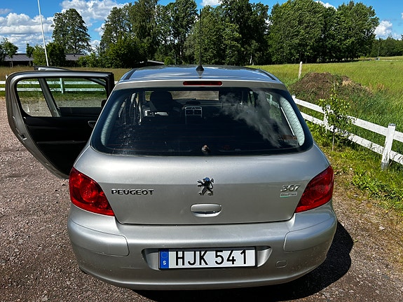 Peugeot 307 4 of 5
