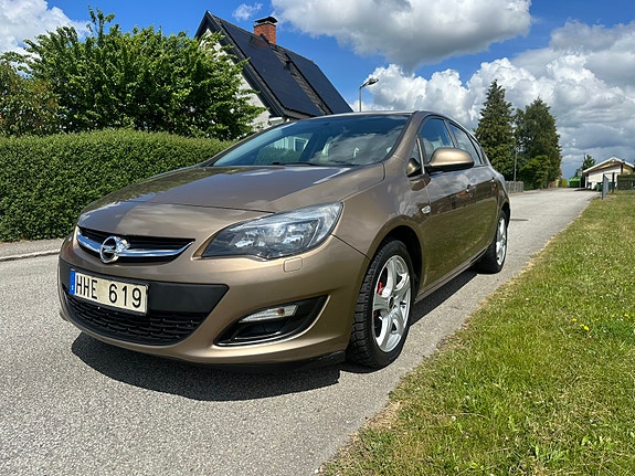 Opel Astra 2 of 5