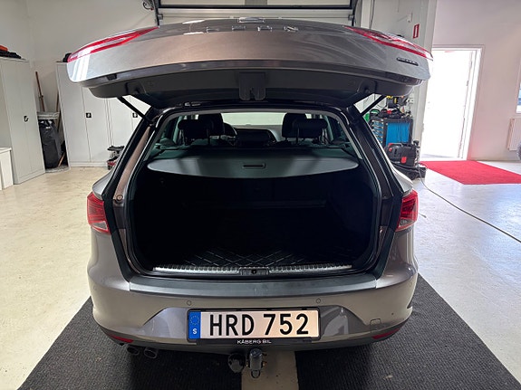 Seat Leon 11 of 12