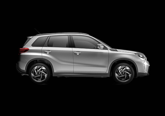 Suzuki Vitara 2 of 3