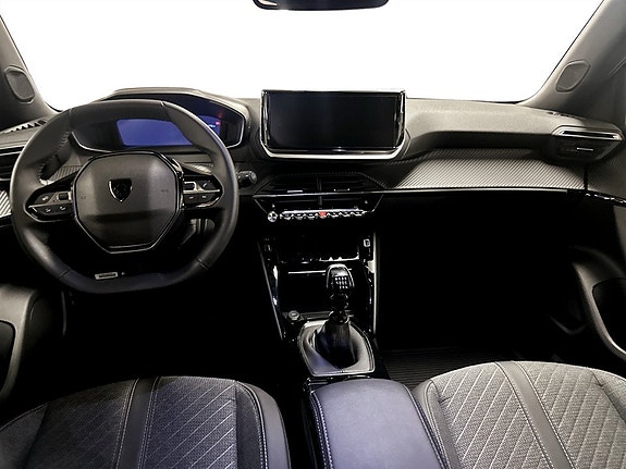 Peugeot 2008 6 of 15