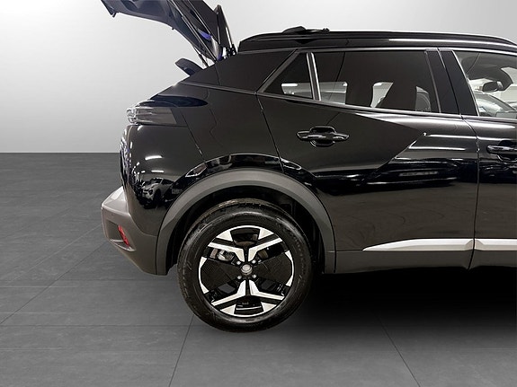 Peugeot 2008 14 of 15