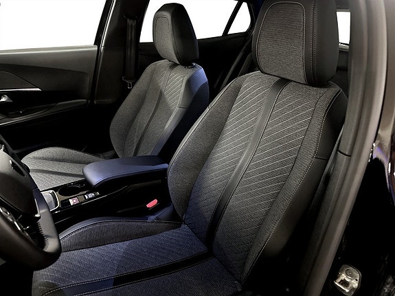 Peugeot 2008 5 of 5