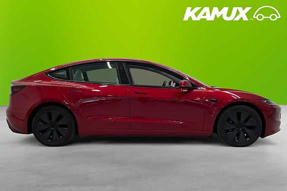 Tesla Model 3 2 of 5