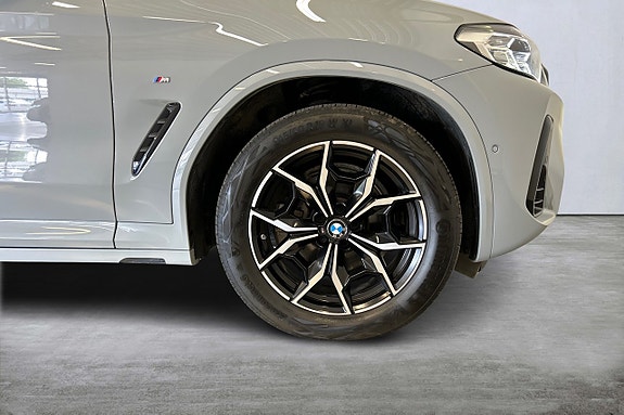 BMW X3 9 of 25