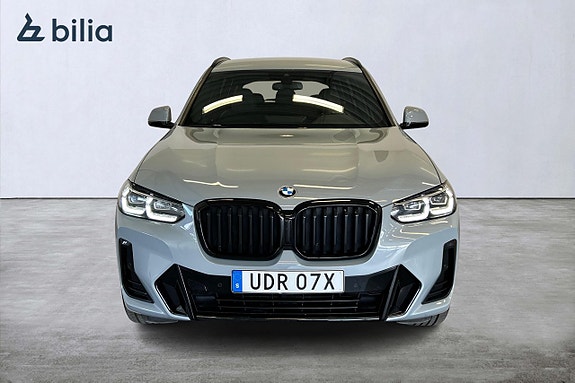 BMW X3 2 of 5