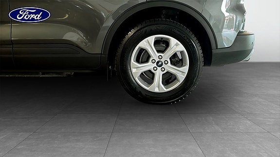 Ford Kuga 9 of 9