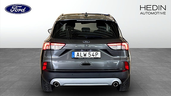 Ford Kuga 7 of 9
