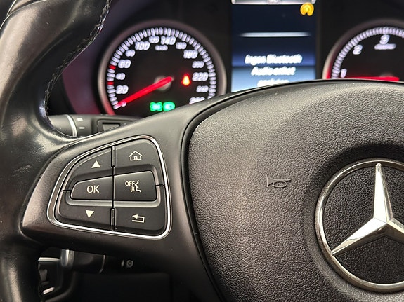 Mercedes-Benz C220 17 of 30