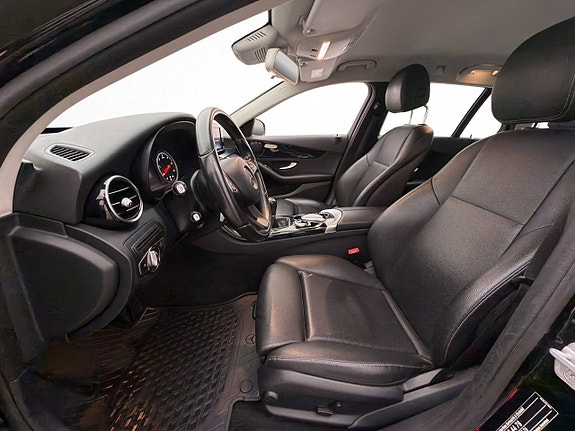 Mercedes-Benz C220 12 of 30