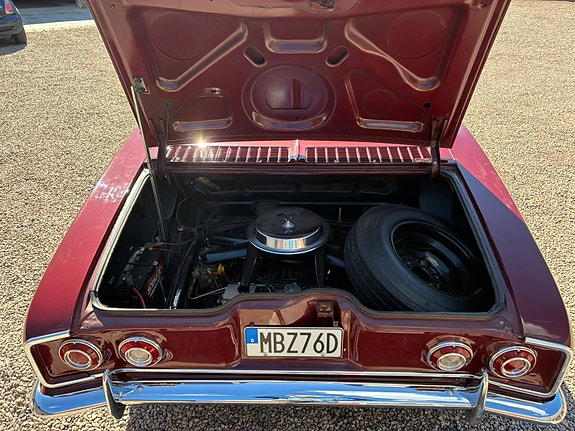 Chevrolet Corvair 3 of 4