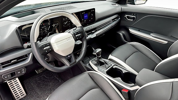 Kia K4 8 of 17