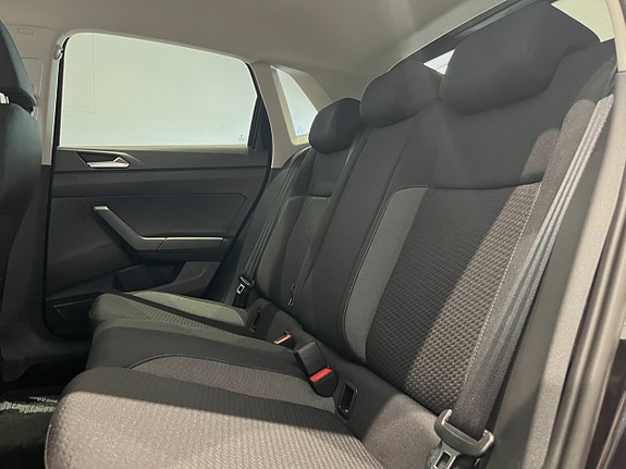 Volkswagen Polo 8 of 24