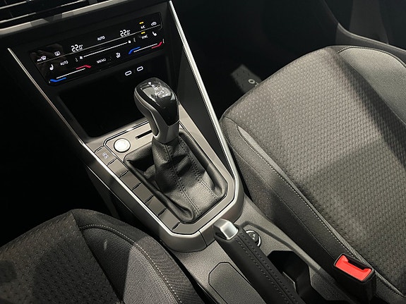 Volkswagen Polo 23 of 24