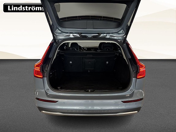 Volvo V60 Cross Country 12 of 18