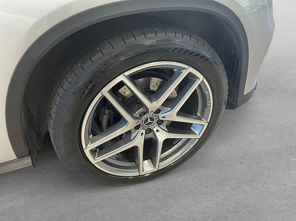 Mercedes-Benz GLE350 d 8 of 26