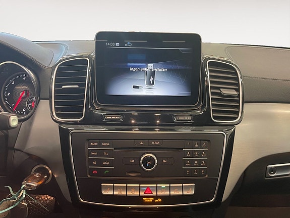 Mercedes-Benz GLE350 d 11 of 26