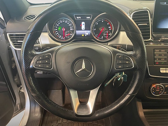 Mercedes-Benz GLE350 d 13 of 26