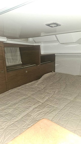 Jeanneau 10.5 WA / 2X Yamaha 350 hk / 2019 / 8 380 kr/mån 10 of 11